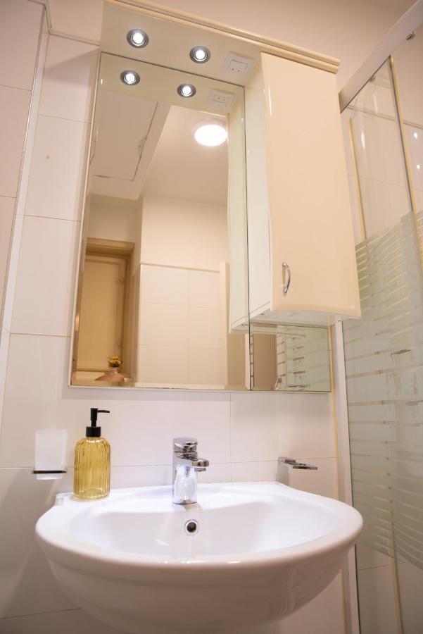 Sweet House Republic Apartamento Belgrado Exterior foto