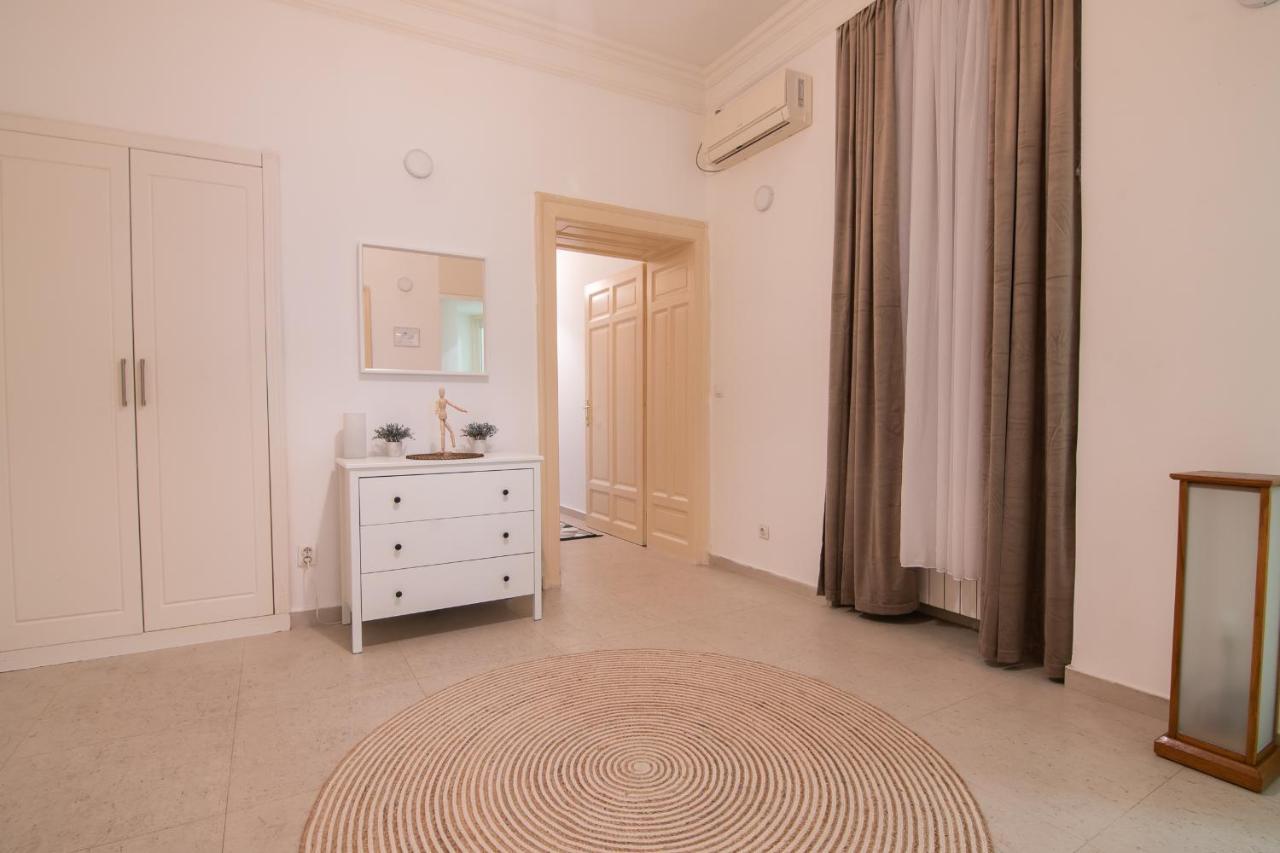 Sweet House Republic Apartamento Belgrado Exterior foto