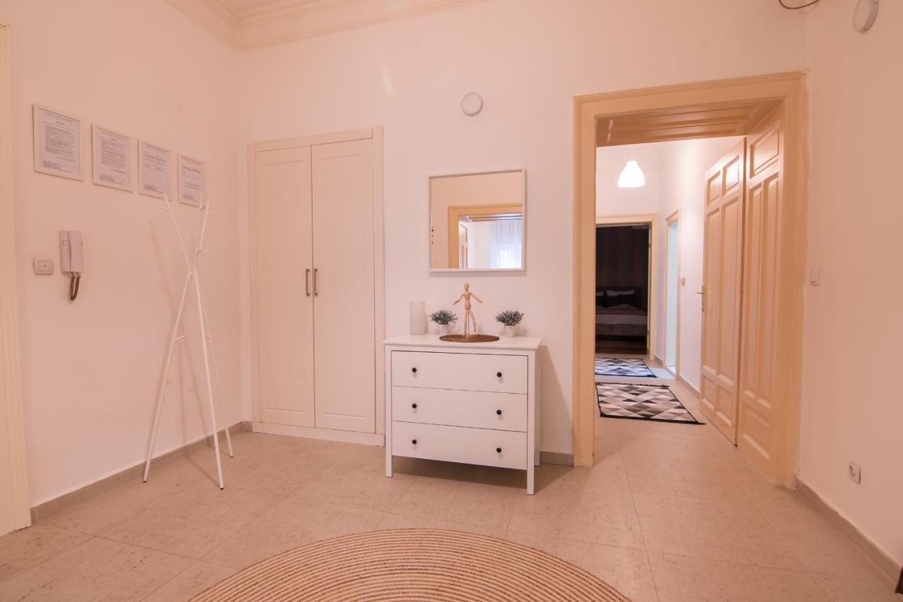 Sweet House Republic Apartamento Belgrado Exterior foto